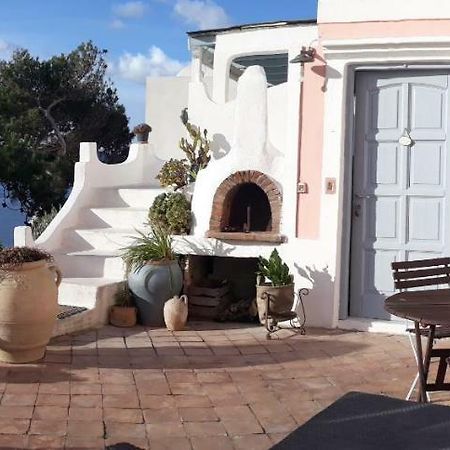 Casa Carmela Bed and Breakfast Ponza Buitenkant foto