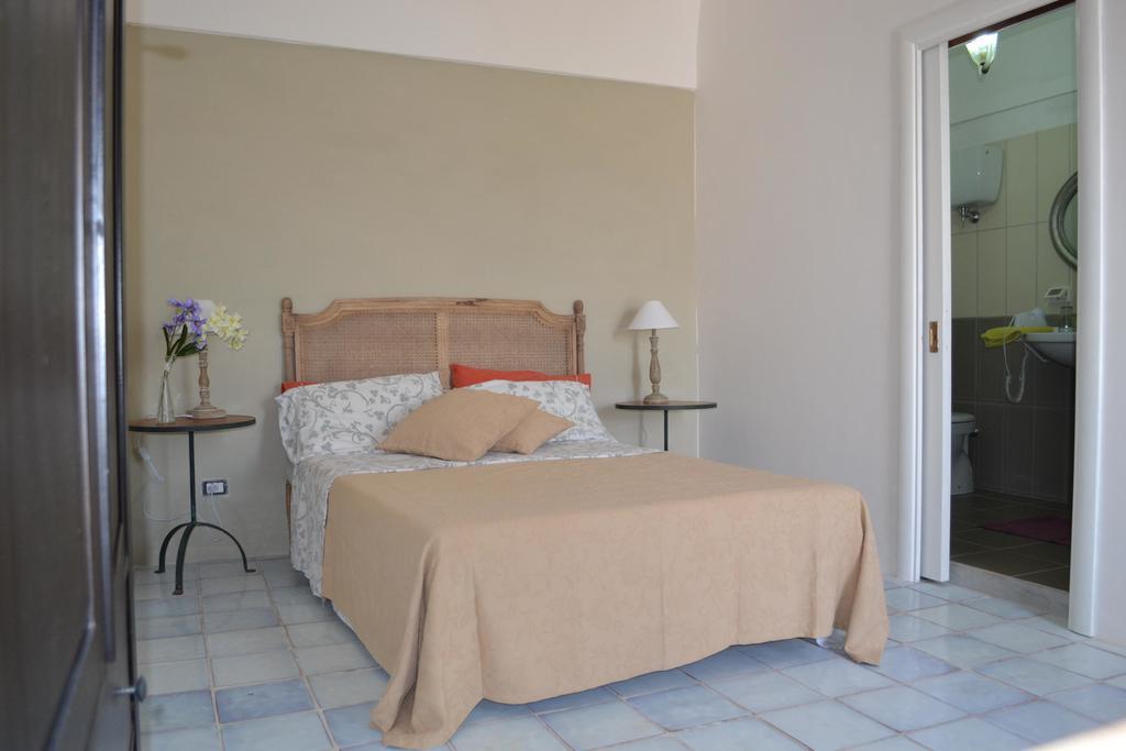 Casa Carmela Bed and Breakfast Ponza Kamer foto