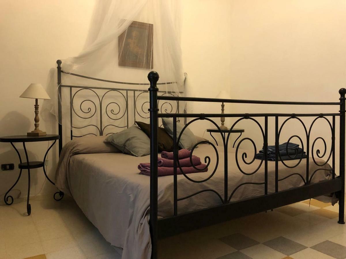 Casa Carmela Bed and Breakfast Ponza Buitenkant foto