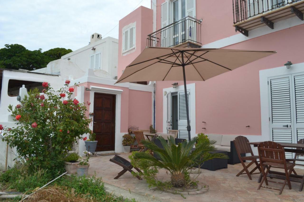Casa Carmela Bed and Breakfast Ponza Buitenkant foto